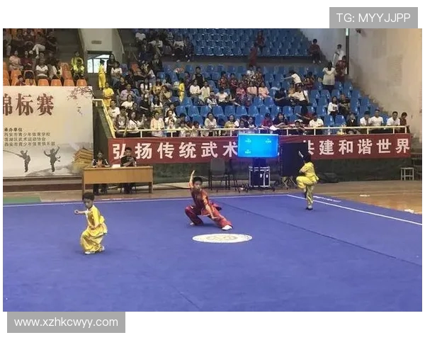 全国锦标赛特别报道:西安篮球队逆袭之路的传奇故事与奋斗精神