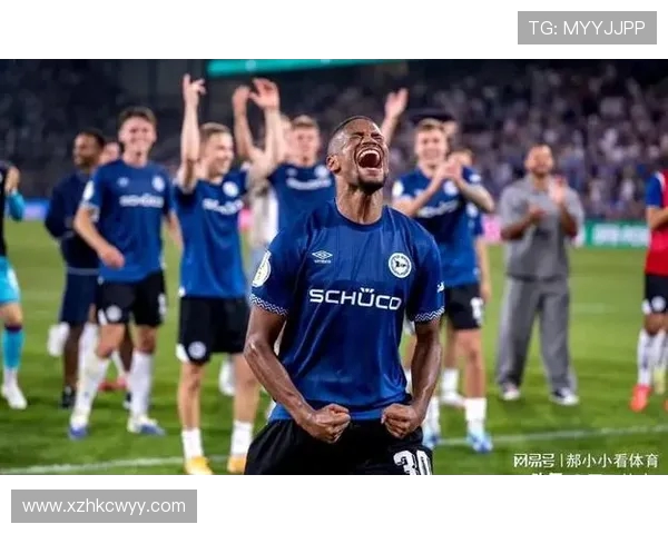 多特蒙德与比勒费尔德激战成平赛季精彩回顾与分析